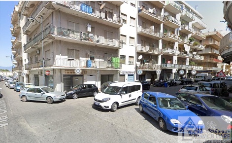 Foto Locale commerciale in via sbarre inferiori, Reggio di Calabria