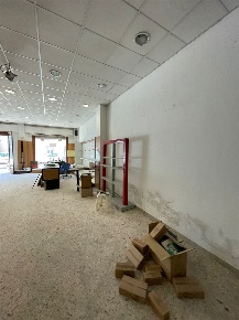 Foto Locale commerciale a Marsala Centro Urbano di 70 m² con 1 locali