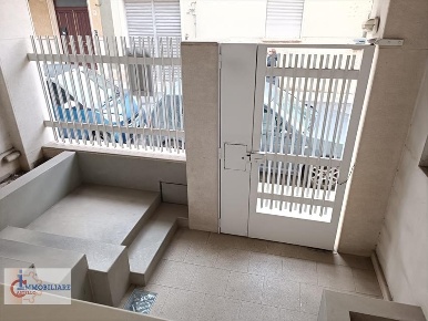 Foto Ufficio in VIA DUCA D'AOSTA172, Andria Ospedale di 300 m² con 5 locali