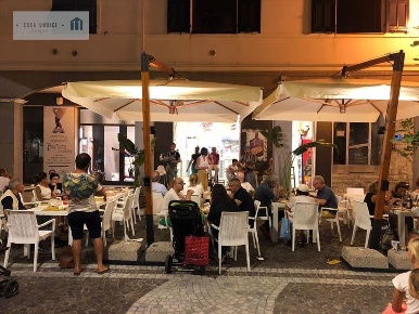 Foto Ristorante in Piazza Vittorio Emanuele, Pietra Ligure Centro di 87 m²