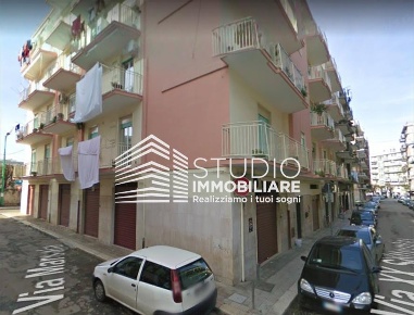 Foto Locale commerciale a Terlizzi in affitto