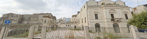 Foto Negozio in corso garibaldi, Casamassima di 220 m² con 4 locali