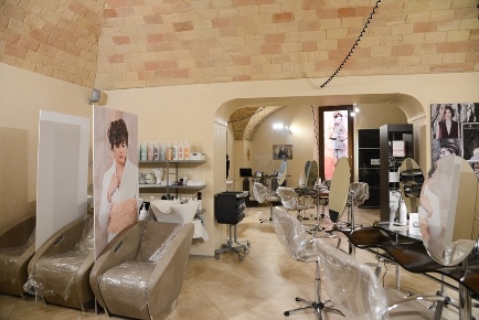 Foto Attività commerciale in corso marrucino, Chieti Chieti Città