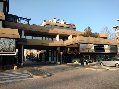Foto Ufficio a Castellanza di 115 m² con 3 locali in vendita