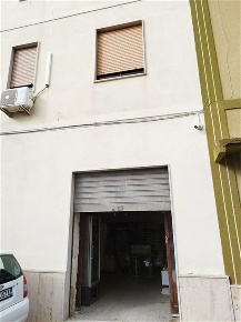 Foto Magazzino in Via Delle Aloe, Trapani Centro di 40 m² con 1 locali