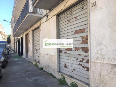 Foto Locale commerciale a Pontecorvo di 50 m² con 2 locali in vendita