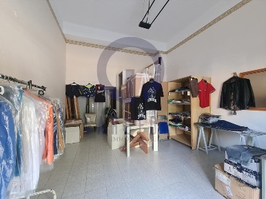 Foto Locale commerciale in via Pendio Misericordia 14, Bisceglie di 39 m²