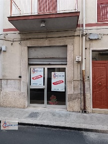 Foto Locale commerciale in VIA LORENZO BONOMO 45, Andria Ospedale di 55 m²