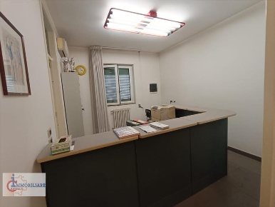 Foto Ufficio in VIA PUCCINI 63, Andria Sacro Cuore - Via Corato di 120 m²