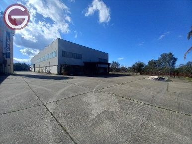 Foto Locale commerciale in LOCALITA' ASCONE, Cittanova di 200 m² in affitto