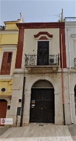 Foto Locale commerciale in VIA ANNUNZIATA 182, Andria Santa Maria Vetere