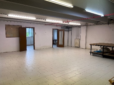 Foto Magazzino in via della Mercanzia, Argelato Centro di 140 m² in vendita