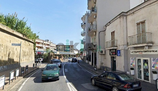 Foto Locale commerciale in corso Nicola Terracciano 20, Pozzuoli Anfiteatro