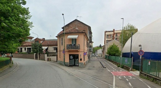 Foto Negozio in corso genova 50, Asti Corso Alessandria di 35 m² in affitto