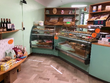 Foto Negozio a Imola Centro Storico di 50 m² con 1 locali in vendita