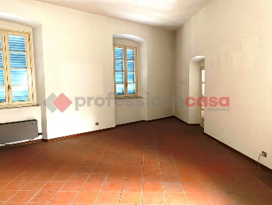 Foto Ufficio a Livorno Quartiere Venezia di 100 m² con 3 locali in affitto