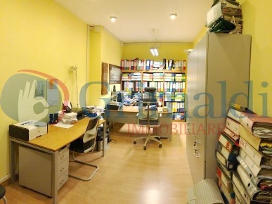 Foto Ufficio in pian due torri, Roma Magliana di 20 m² con 1 locali