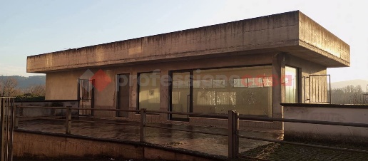 Foto Negozio in Via RIVIERA LIRI SNC, Ceprano Centro di 112 m² con 2 locali