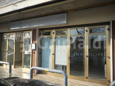 Foto Negozio a Padova Paltana - Mandria di 47 m² con 3 locali in vendita