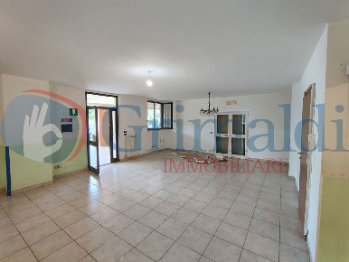 Foto Ufficio a Perugia Madonna Alta - Prepo di 91 m² con 2 locali