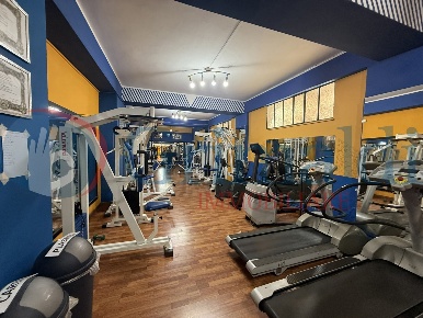 Foto Magazzino in Via Santa Marta 316, Messina Gonzaga di 300 m² in vendita