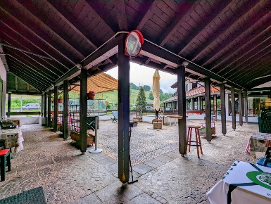 Foto Bar in Isarco, Vipiteno Centro di 104 m² con 1 locali in vendita