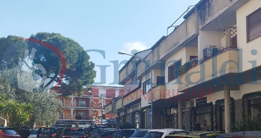 Foto Negozio in Via Ada Negri 20, Fonte Nuova Tor Lupara di 160 m²
