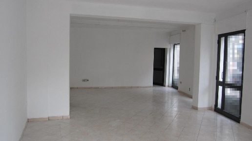 Foto Negozio in Via ADRIA via chieppara 59, Adria Centro di 66 m²