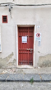 Foto Ufficio in Via Cesare Battisti 2, Castrofilippo di 173 m² con 5 locali