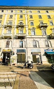 Foto Negozio in Piazza Cinque Giornate 7, Milano Piave - Tricolore di 80 m²