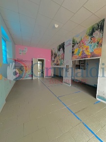 Foto Negozio in Via Montefalco 1, Perugia Sant'Egidio - Aeroporto di 70 m²