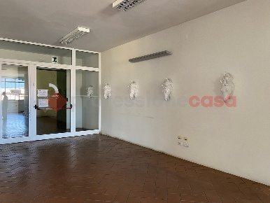 Foto Ufficio a Livorno Quartiere Venezia di 250 m² con 4 locali in affitto