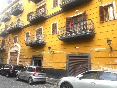Foto Negozio in Umberto I, Casoria Centro di 130 m² con 1 locali in vendita