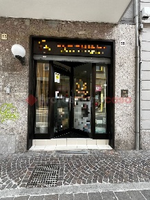 Foto Negozio in Via Gaspare Rotondi 55, Paderno Dugnano Centro di 30 m²