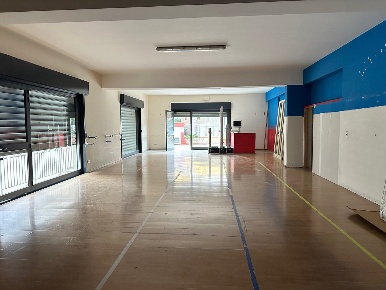 Foto Negozio in Via MARSALA 420, Barcellona Pozzo di Gotto Centro di 100 m²