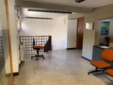 Foto Ufficio in porta lucchese, Pistoia Centro Storico di 600 m² in vendita