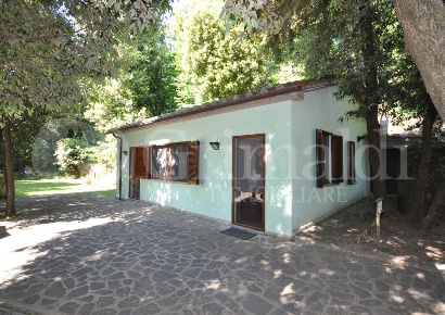 Foto Hotel in Via CONCELLI 0, Pitigliano Centro di 28000 m² in vendita
