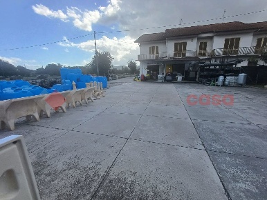 Foto Negozio in Via CARAGNO 1, Ceprano di 200 m² con 3 locali in vendita