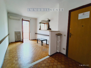 Foto Ufficio in PIAZZA martiri 10 10, Borgosesia Centro di 75 m² in affitto