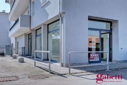 Foto Ufficio a Marano sul Panaro Centro di 125 m² con 3 locali in vendita