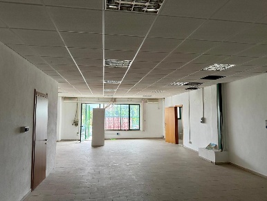 Foto Laboratorio in Via Garigliano 11, Cagliari Viale Elmas di 354 m²