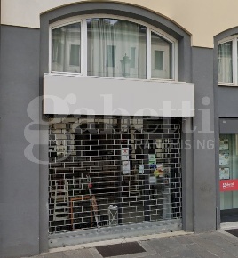 Foto Negozio in Corso Vittorio Emanuele II 122, Padova Cit Turin di 100 m²