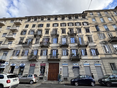 Foto Magazzino in Via Madama Cristina 77, Torino San Salvario - Dante