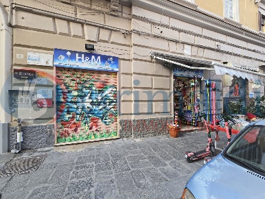 Foto Magazzino in Via FERRARA 4, Napoli Vasto di 50 m² con 1 locali