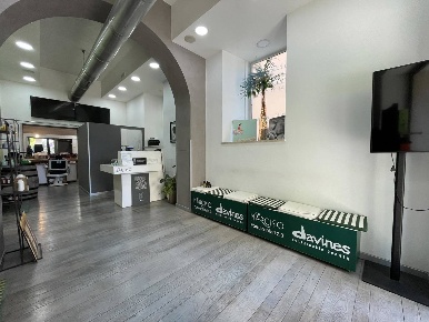 Foto Attività commerciale in Via roma 81, Terracina Centro Storico di 80 m²