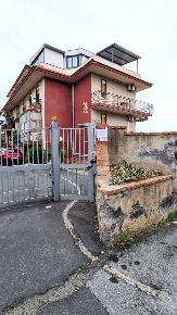 Foto Magazzino in Via Dei Piccioni 40, Catania Ballo - Cibele di 102 m²