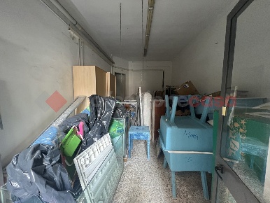 Foto Negozio in Via Secondo viale melina 43, Portici di 45 m² con 2 locali