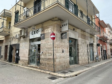 Foto Negozio in VITTORIO EMANUELE, Bari Palese di 40 m² con 1 locali