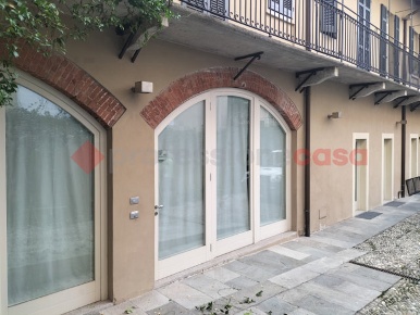 Foto Ufficio in Don minzoni, Borgomanero Centro di 280 m² con 3 locali