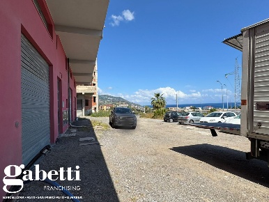 Foto Magazzino in Contrada Rasola snc, Patti di 75 m² con 1 locali